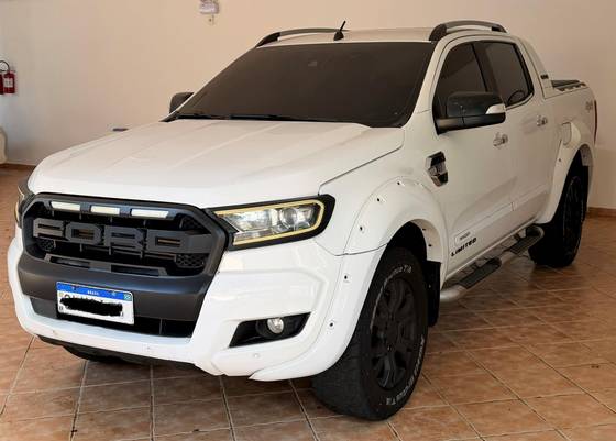 FORD RANGER 3.2 LIMITED 4X4 CD 20V DIESEL 4P AUTOMÁTICO